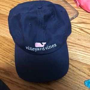 Vineyard vines cap